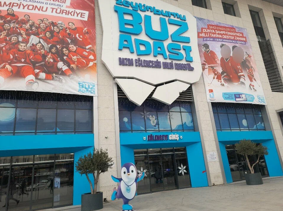 Zeytinburnu buz pisti
